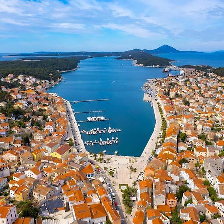 Amazing Apartment In Mali Losinj With Wifi Экстерьер фото