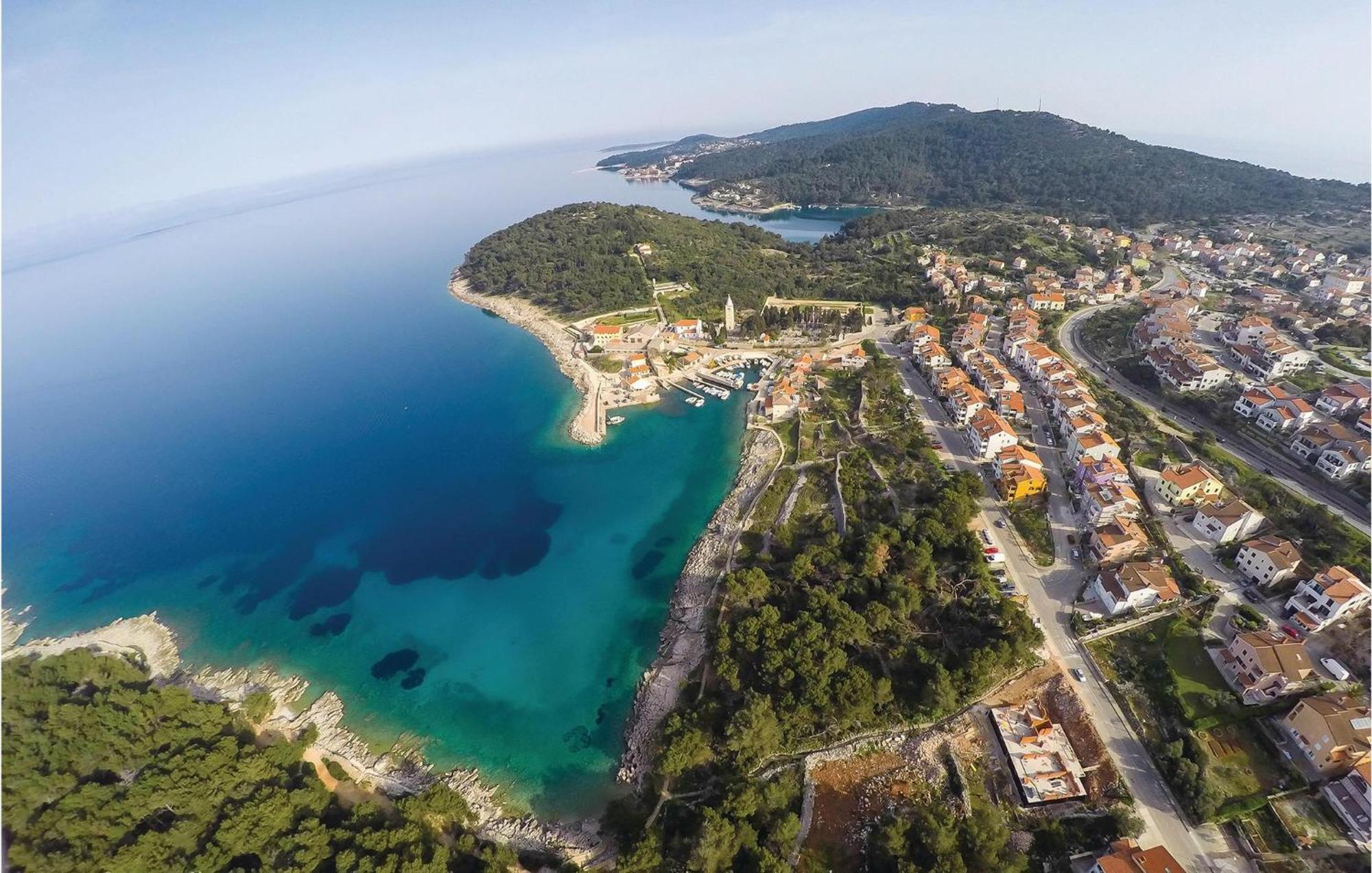 Amazing Apartment In Mali Losinj With Wifi Экстерьер фото